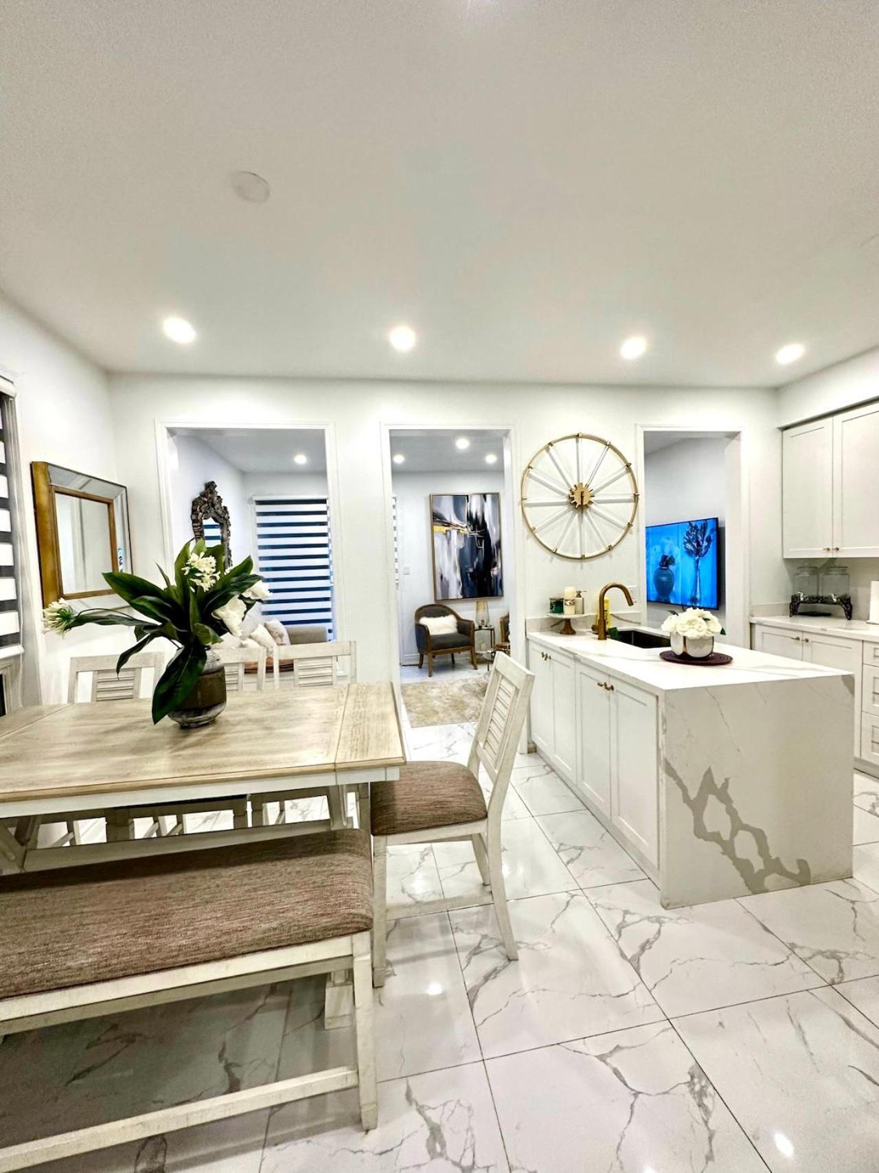 Luxury Home In Toronto Μισισάουγκα Εξωτερικό φωτογραφία