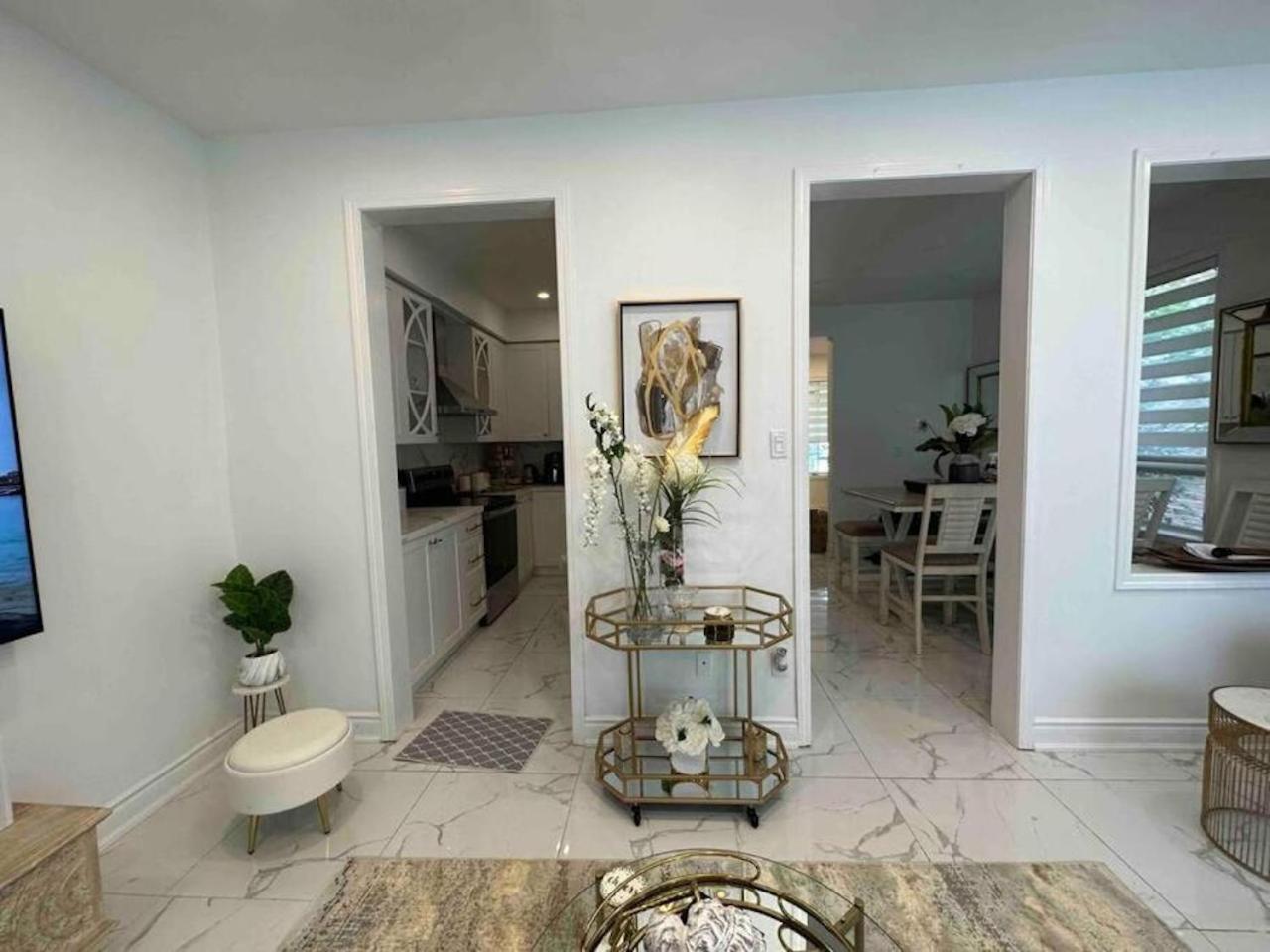 Luxury Home In Toronto Μισισάουγκα Εξωτερικό φωτογραφία
